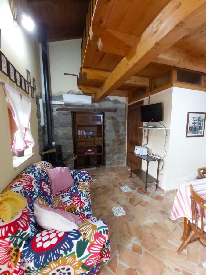 B&B Nonna Angela Albanella 外观 照片